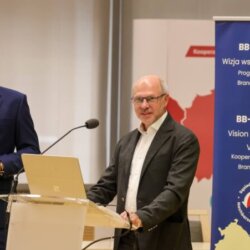 Cezary Wysocki (UMWL) und Dr. Jürgen Neumüller (GL) bei der Einführung in das Projekt BB-L Interconnection